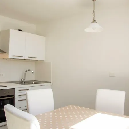 Appartamento Apartmaji Alpinus *