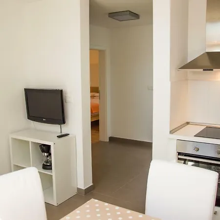 Apartmaji Alpinus Bled